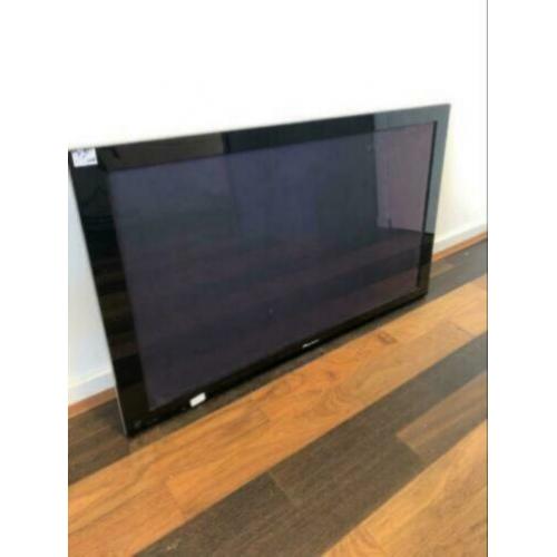 Pioneer plasma tv 43 inch.