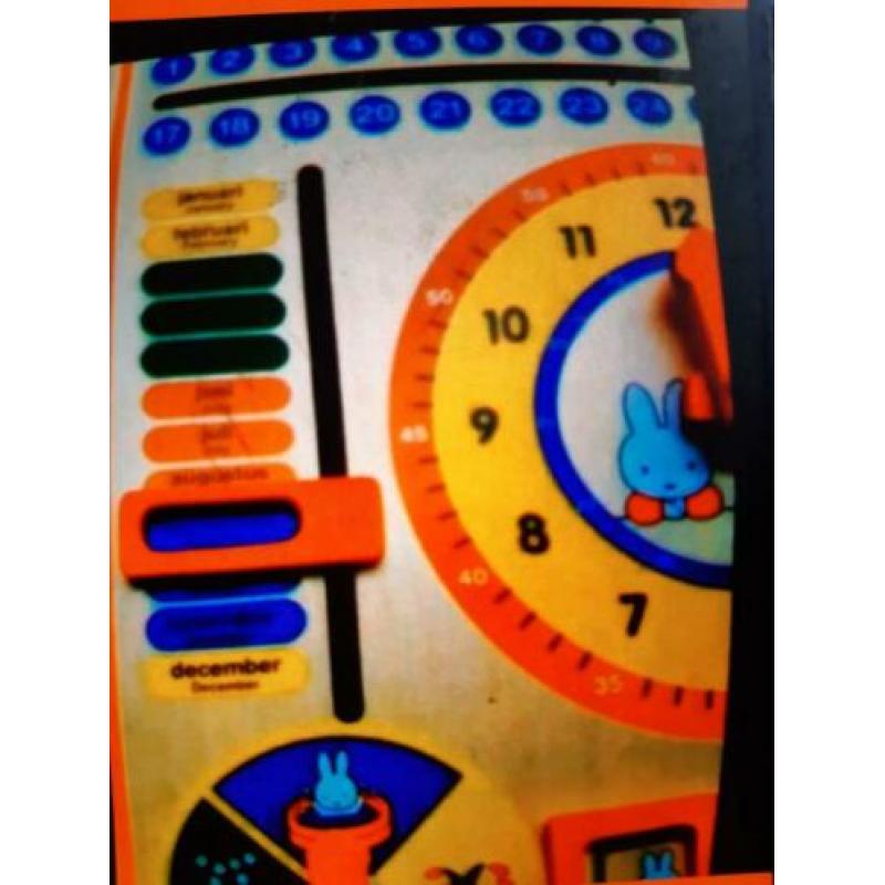 Miffy houten activiteiten jaargetijden kalender. No.21