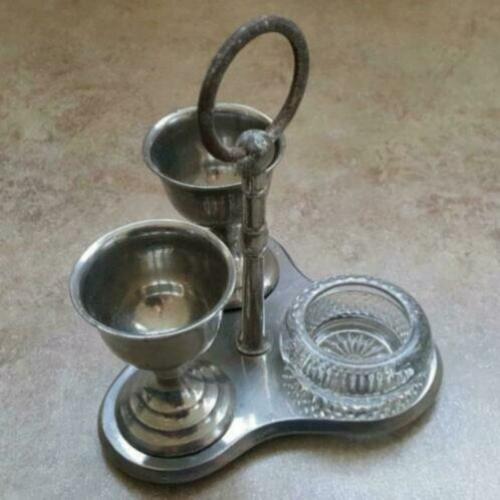 15. Antiek zilver eierdop 2 pers. set zout glas Pasen