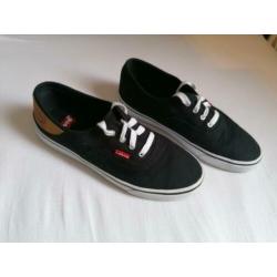 Levi's schoenen Mt 39
