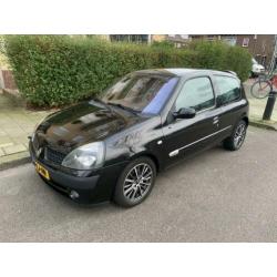 Renault Clio 1.6 16V Initiale 3DR AUT 2003 Zwart XENON