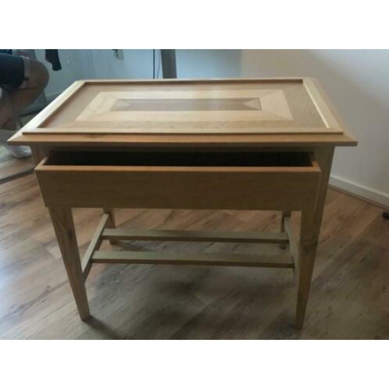 Hand gemaakte sidetable met lade