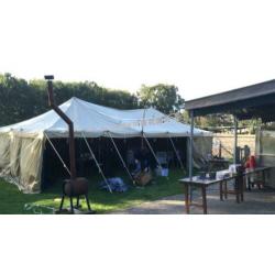 Feesttent festival sfeer legertent 5 x 10 meter