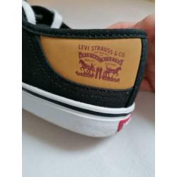 Levi's schoenen Mt 39