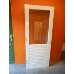 Diverse achter buitendeuren dubbelglas, ca. 83 x 201,5