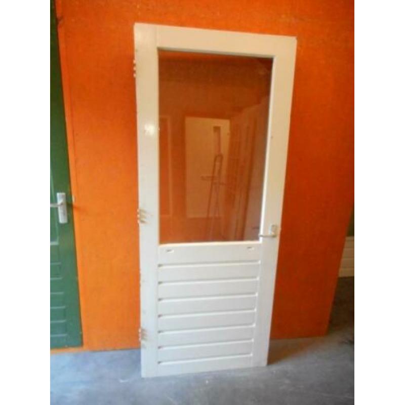 Diverse achter buitendeuren dubbelglas, ca. 83 x 201,5