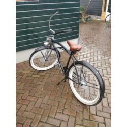 Beach cruiser fiets low Rider fiets rijklaar