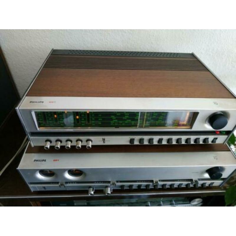 Philips 22RH521 + tuner 22RH62 + Philips 408