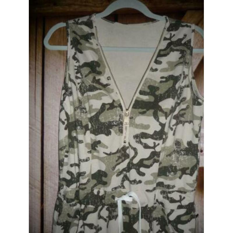 jumpsuit maat 38