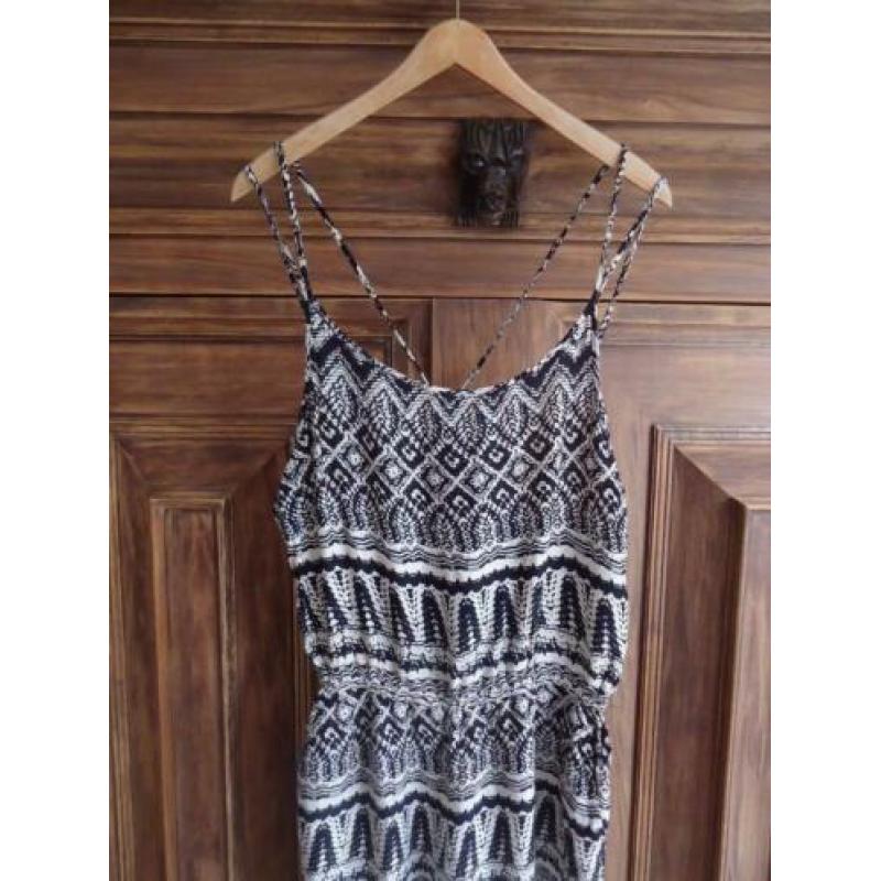 Nieuw met kaartje:zwart dessin jumpsuit van Meis&Mint, mt S.