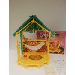 barbie tropical hut incl doos