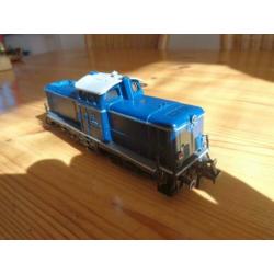 Trix Express V100