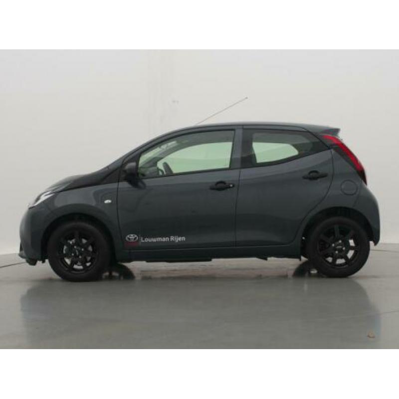 Toyota Aygo 1.0 5drs X-Fun | Design Sport | Safety Sense