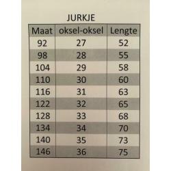 Jurkje met babuschka maat 146