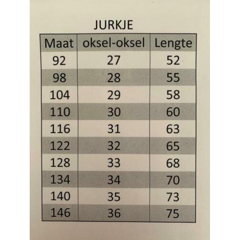 Jurkje met babuschka maat 146