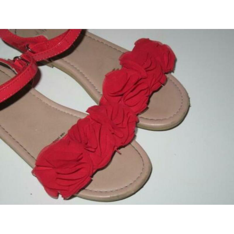 H&M slippers maat 31