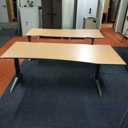 Wing bureau rechts, trespa/beuken L-poot KSB Breda BU475