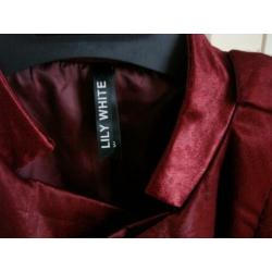 Lily White Bordeaux-rood jasje maat S €3,75 zgan