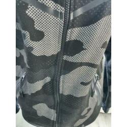 Camouflage nike vest maat M