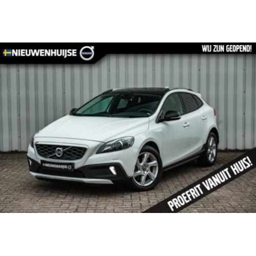 Volvo V40 Cross Country T3 150 pk Momentum Panoramadak / Xen