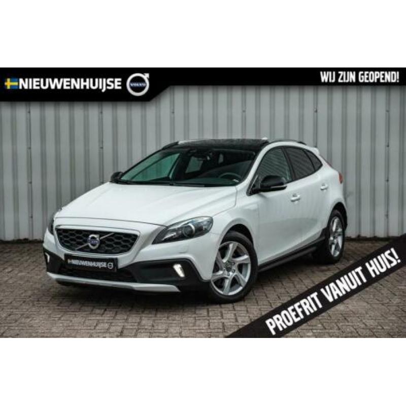 Volvo V40 Cross Country T3 150 pk Momentum Panoramadak / Xen