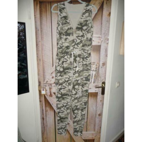 jumpsuit maat 38
