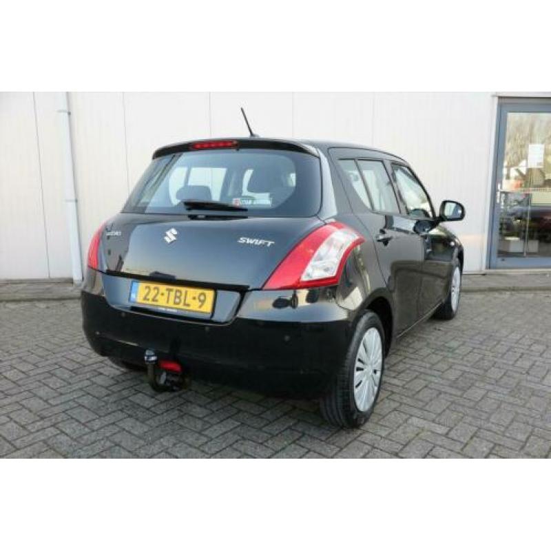 SUZUKI Swift 1.2 94pk 5d Comfort AIRCO TREKHAAK