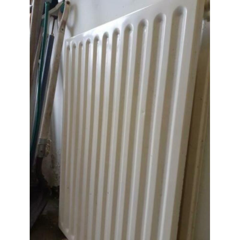 Dubbele radiator wit gelakt