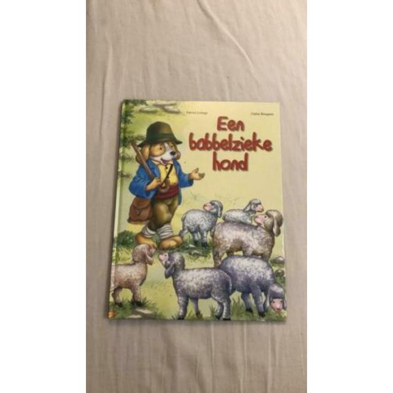 Een babbelzieke hond