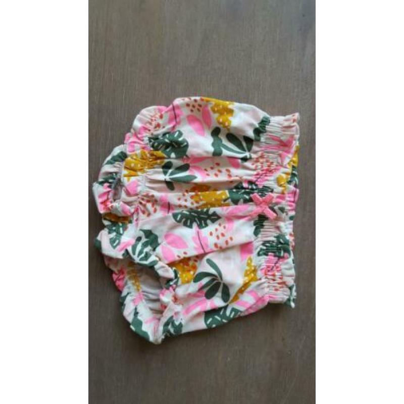 Bloom broekjes en shirtjes.