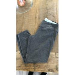 Sportbroek merk H & M maat L