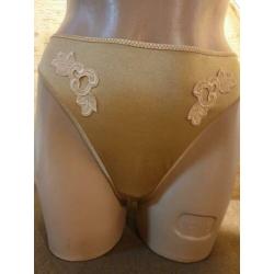 Nieuw chantelle string 36 (g556)