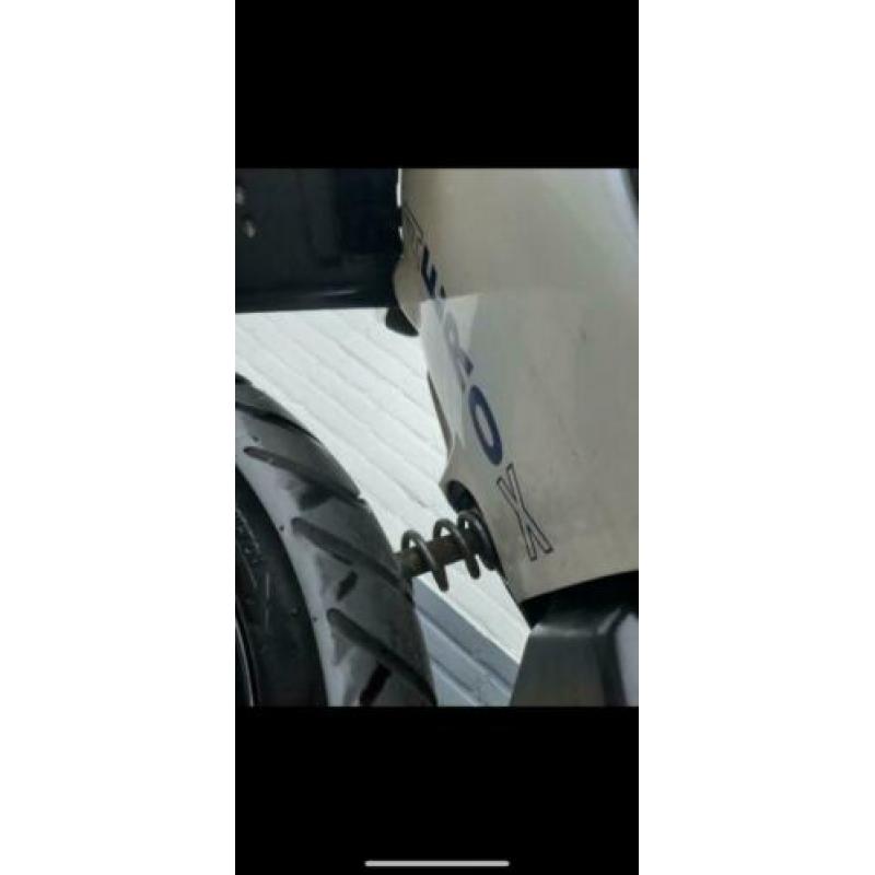 Special paint aerox 2003