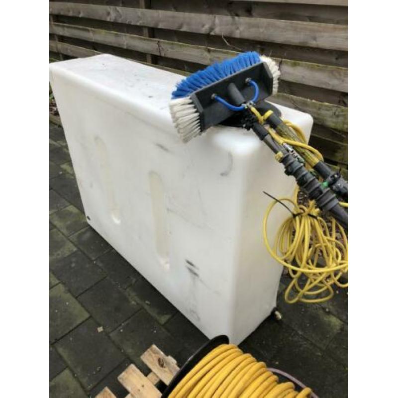 Tuckerpole 400 liter met unger stok