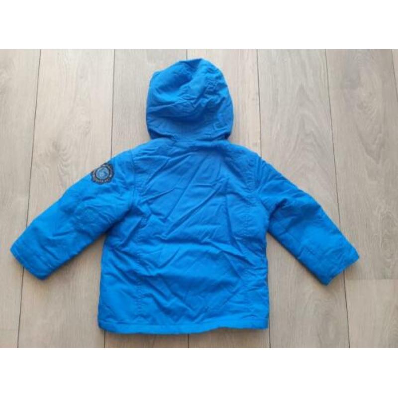 Fijn blauw tussenjasje (C&A)