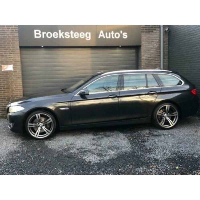 BMW 5-serie Touring 535d High Executive Softclose/Pano/Comfo