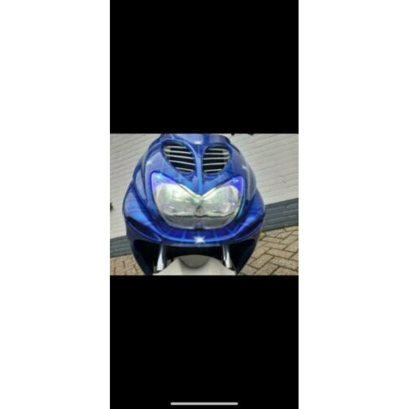 Special paint aerox 2003