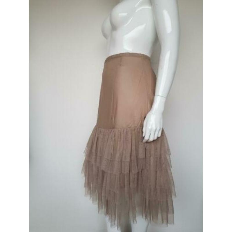 Rok ART. Mt. XXL. Beige/tule.