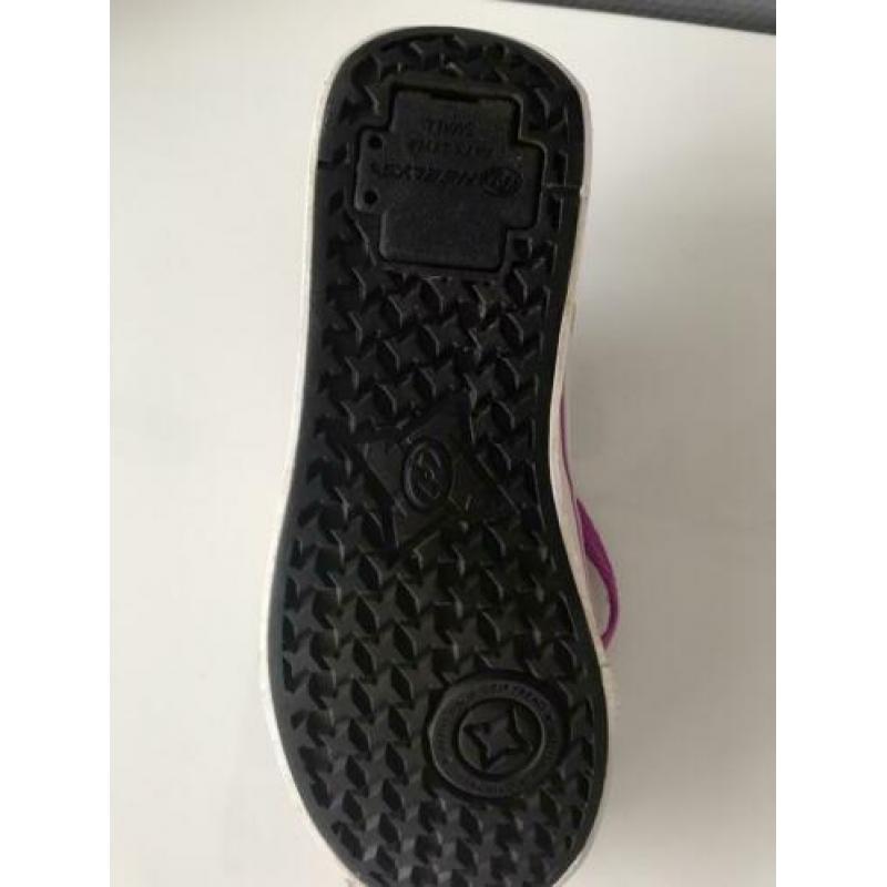 heelys