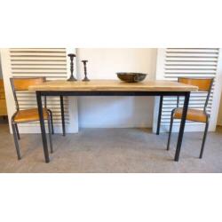 Prachtige eiken boomstam tafel