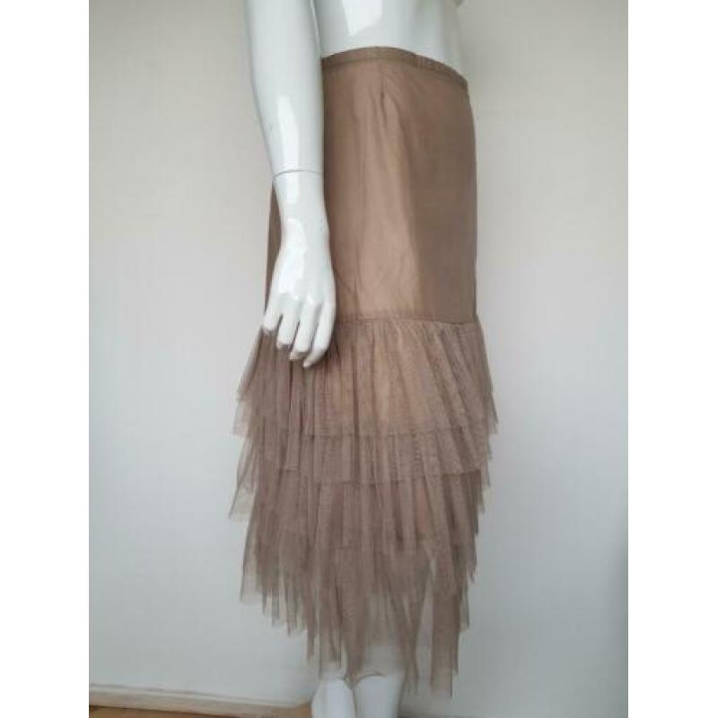Rok ART. Mt. XXL. Beige/tule.