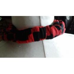 UNIEK! Handgemaakte Nooodle ketting zwart-rood