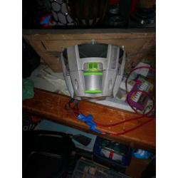 zware subwoofer 2000 wat rms