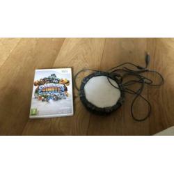 Skylanders Giants spel+portaal met skylanders erbij.