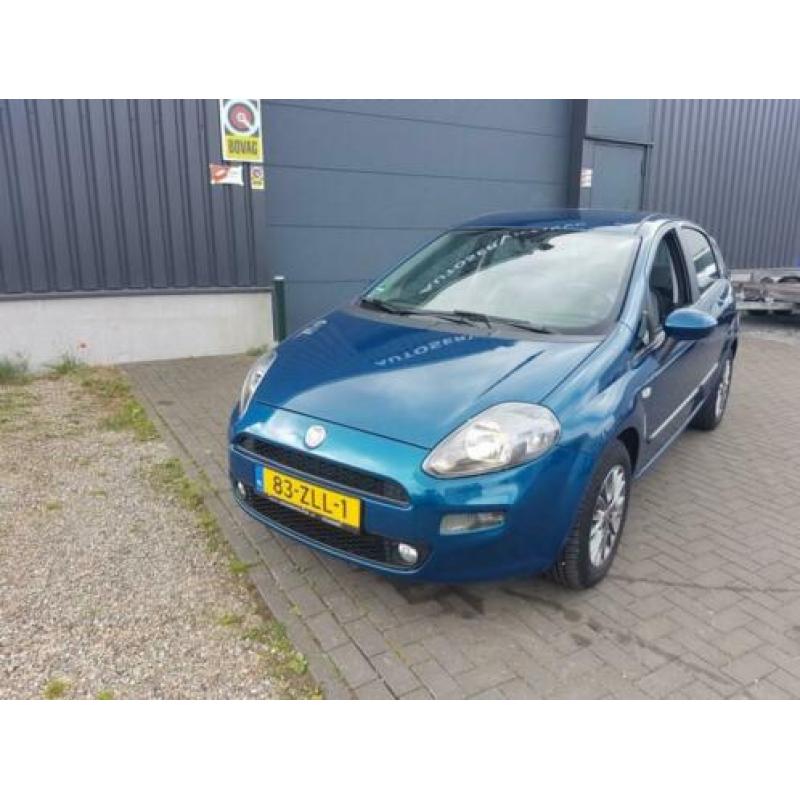 Fiat Punto 1.3 Multijet 62KW 5DR 2012 Blauw.