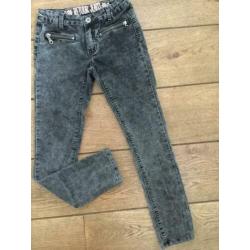 Superstoere zwarte skinny RETOUR jeans Evelina 134 140