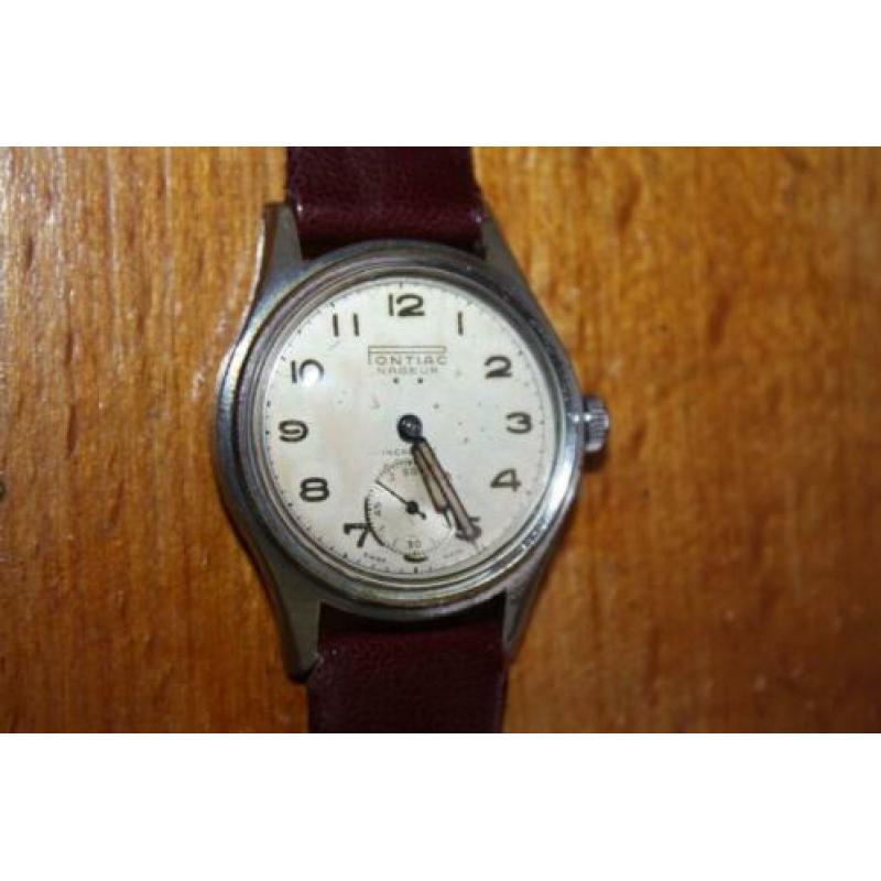 Pontiac Nageur Militare horloge 1940
