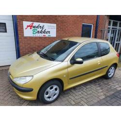 Peugeot 206 1.4 3D 2003 nw. Apk