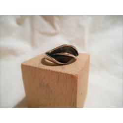 Leuke echt zilveren ring, Scandinavisch?