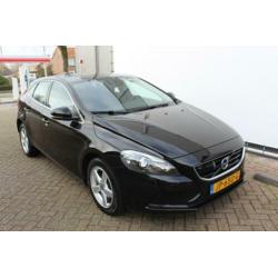 Volvo V40 2.0 D2 120/180 pk Nordic+ Intellisafe Pro Line